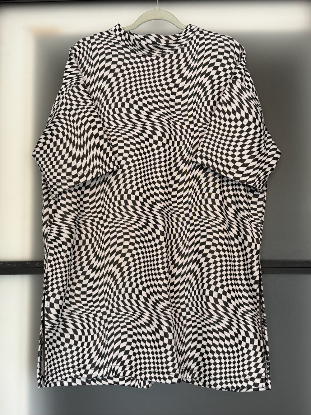 Black & White Optical-Check oversized top